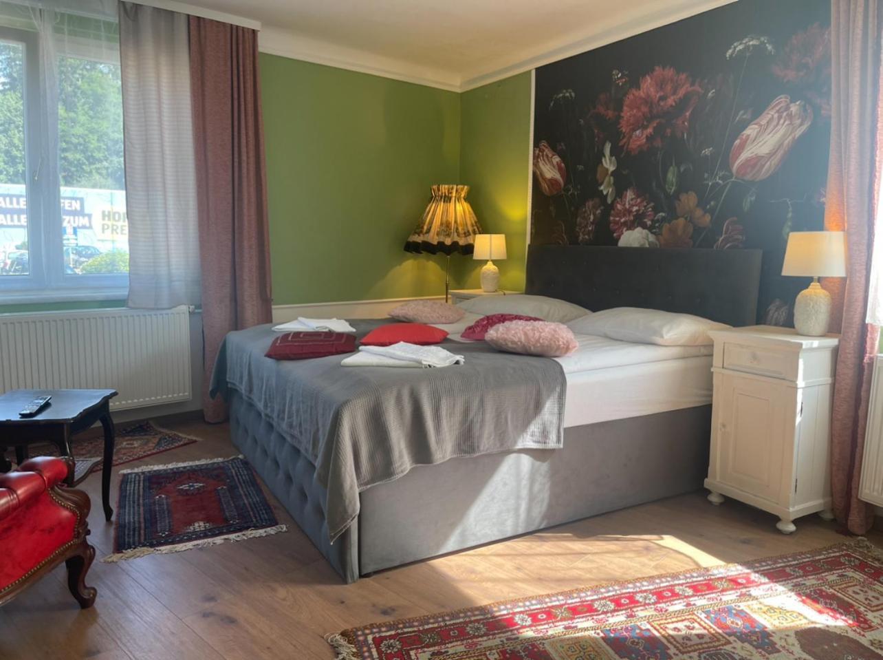 Corso, Zimmer & Fruehstueck Pressbaum Eksteriør billede